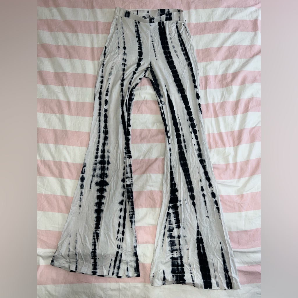 Fashion Nova Black & White Tie-Dye Flare Pants